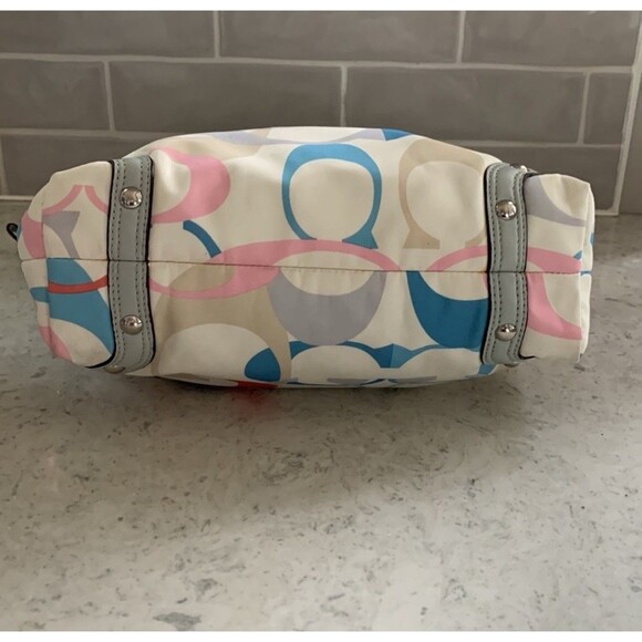 Coach Carly Signature Optic Shoulder Bag - Picture 7 of 16